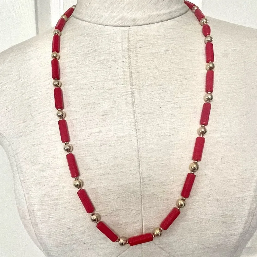 Red and gold tone beaded necklace